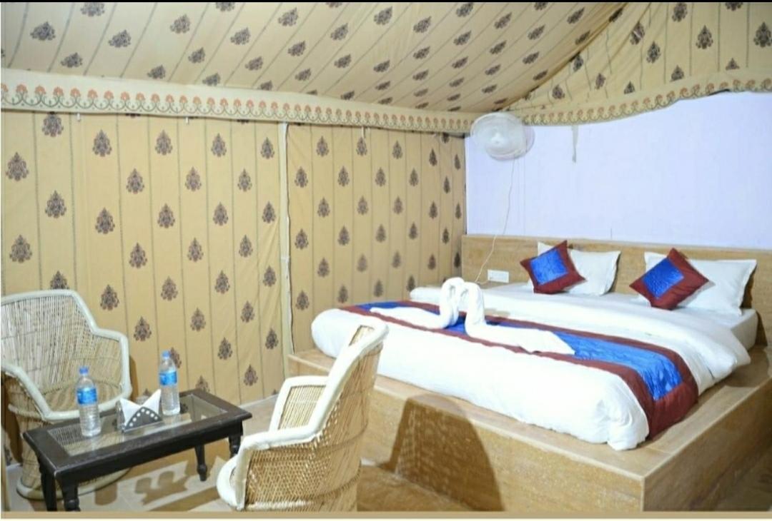 The Desert Royal Heritage Camp Jaisalmer Exteriör bild